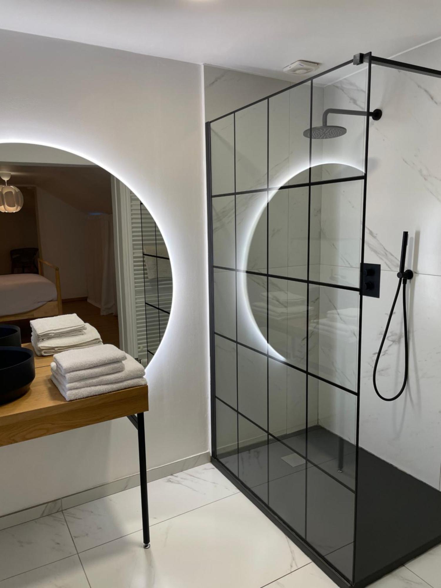 L'Entre-Temps Hotel Xhendelesse Ngoại thất bức ảnh