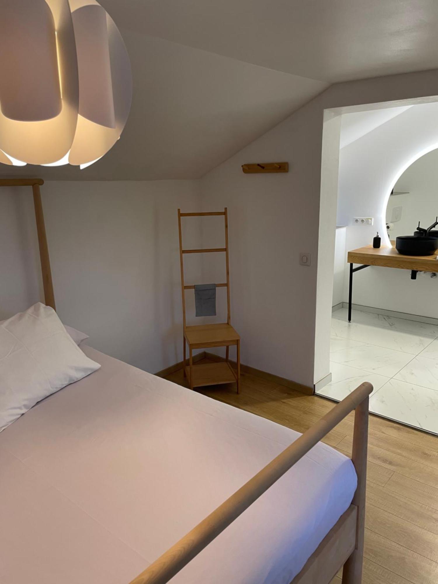 L'Entre-Temps Hotel Xhendelesse Ngoại thất bức ảnh